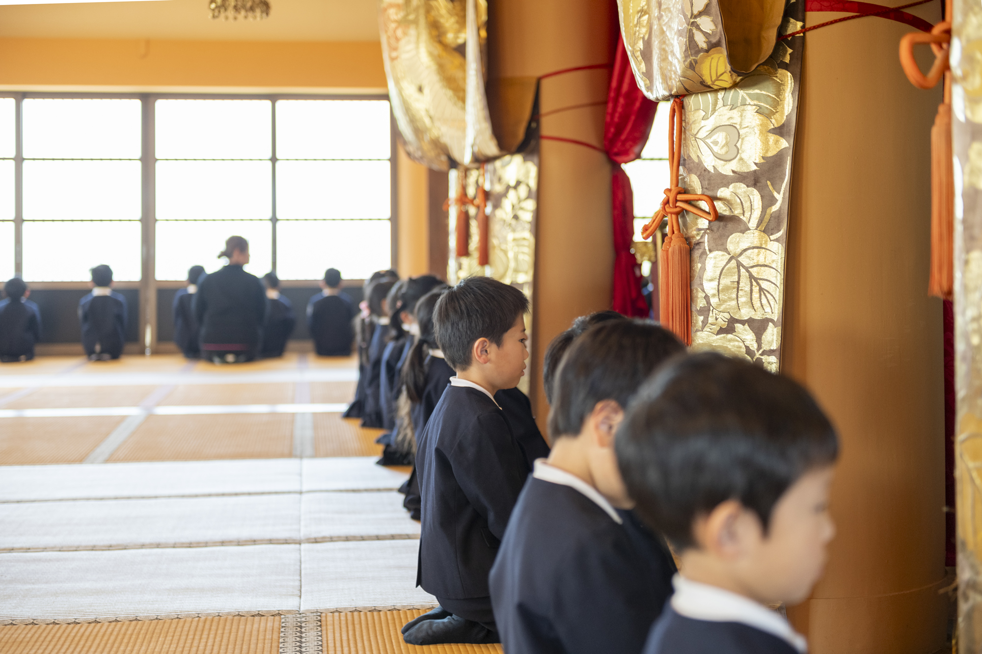 埼玉県久喜市の幼稚園鷲宮幼稚園のホームページ
